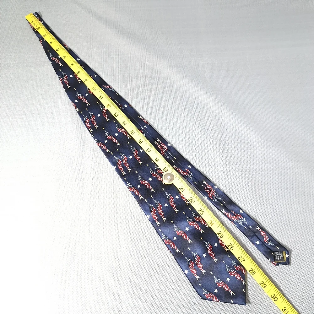 Vintage Stonehenge Men's Tie 100% Silk Tie Patriotic Blue,‎ Red, & White